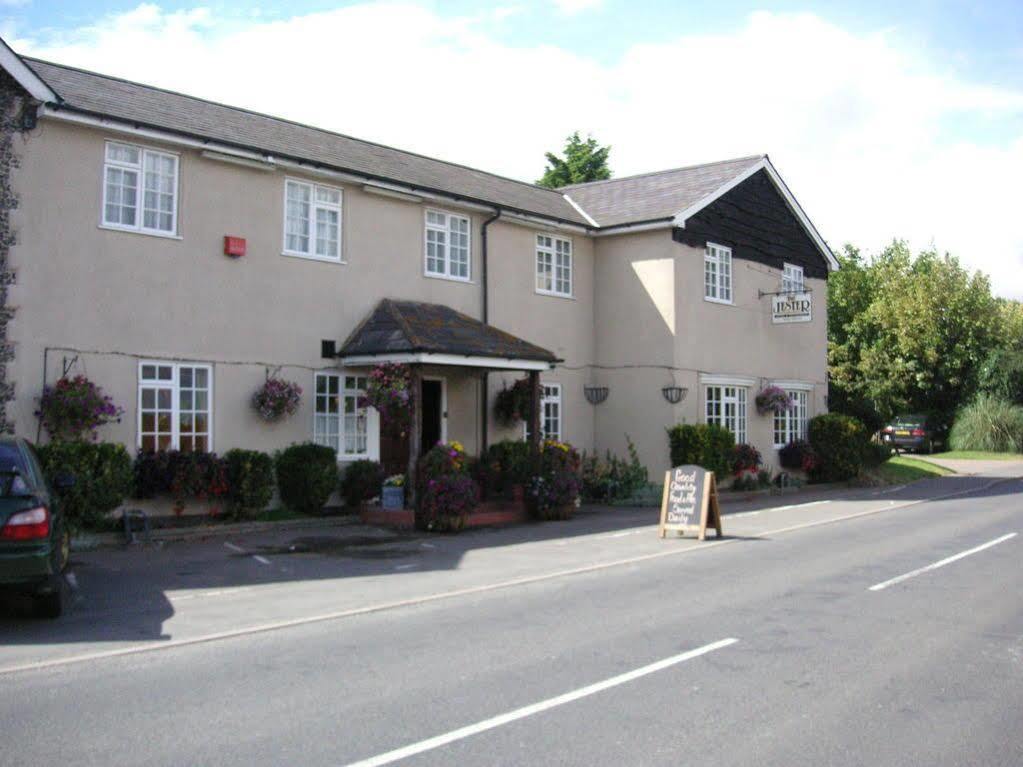 Zaheer'S Hotel Baldock Kültér fotó